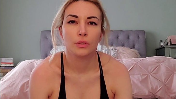 Alinity Naked